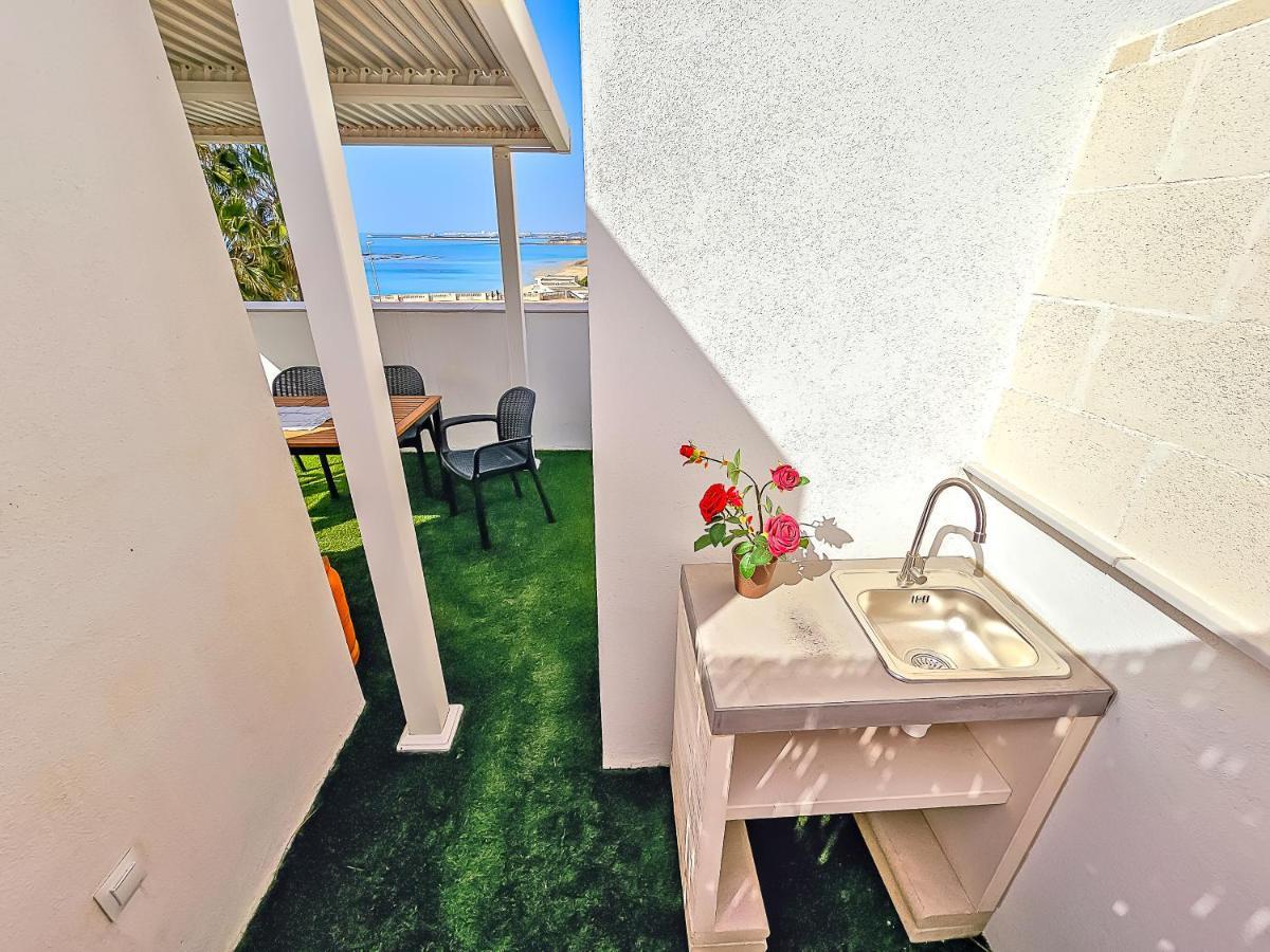 Oceanfront Duplex With A Rooftop Pool And Terrace El Puerto de Santa María Exterior foto